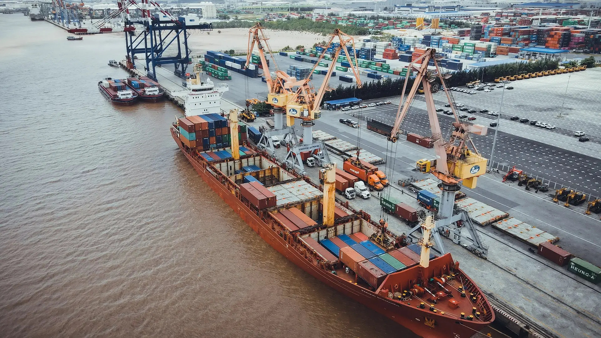 Việt Nam thuộc top 10 thị trường logistics mới nổi